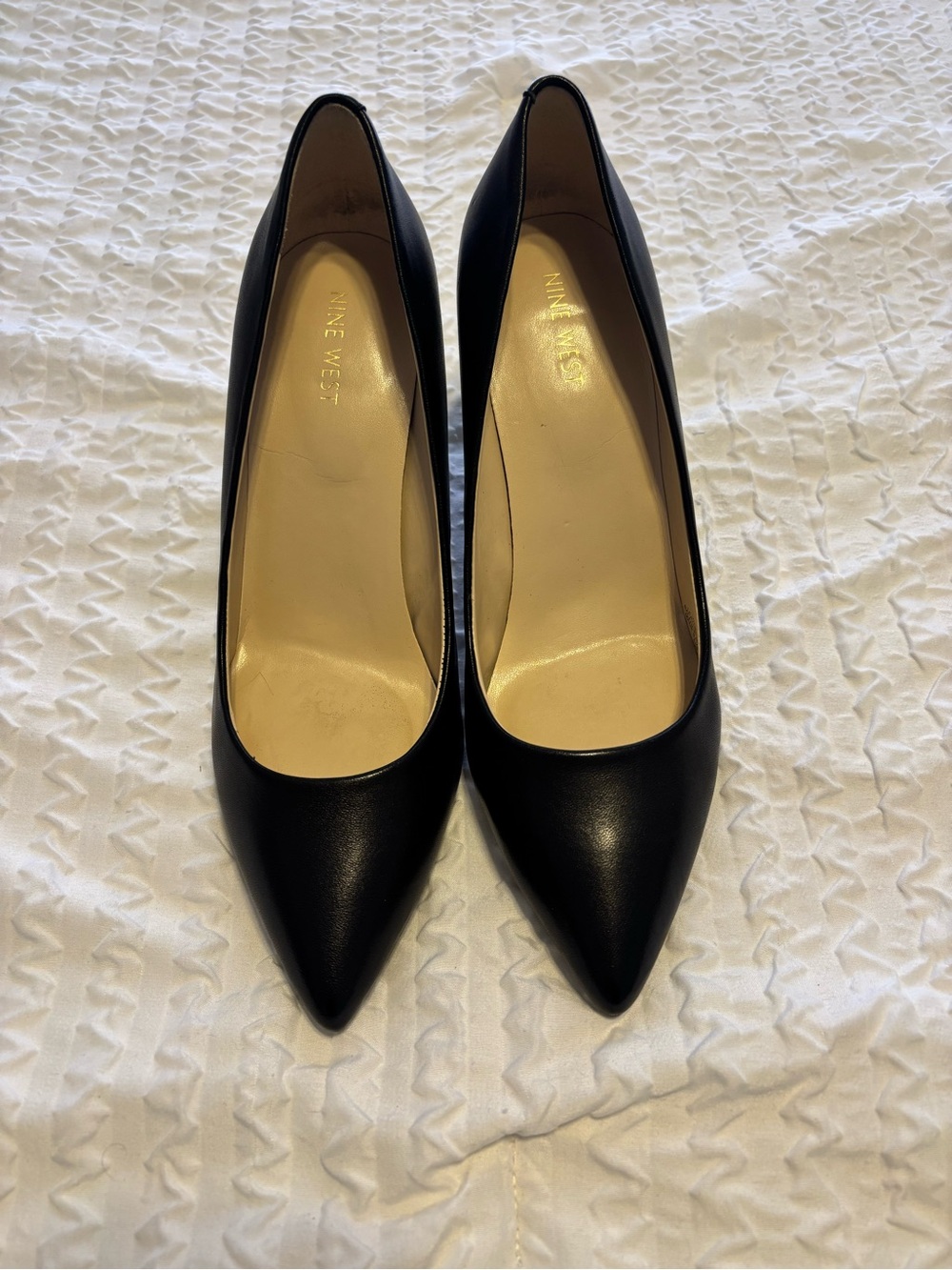 Nine West Black Pointed Toe Pumps